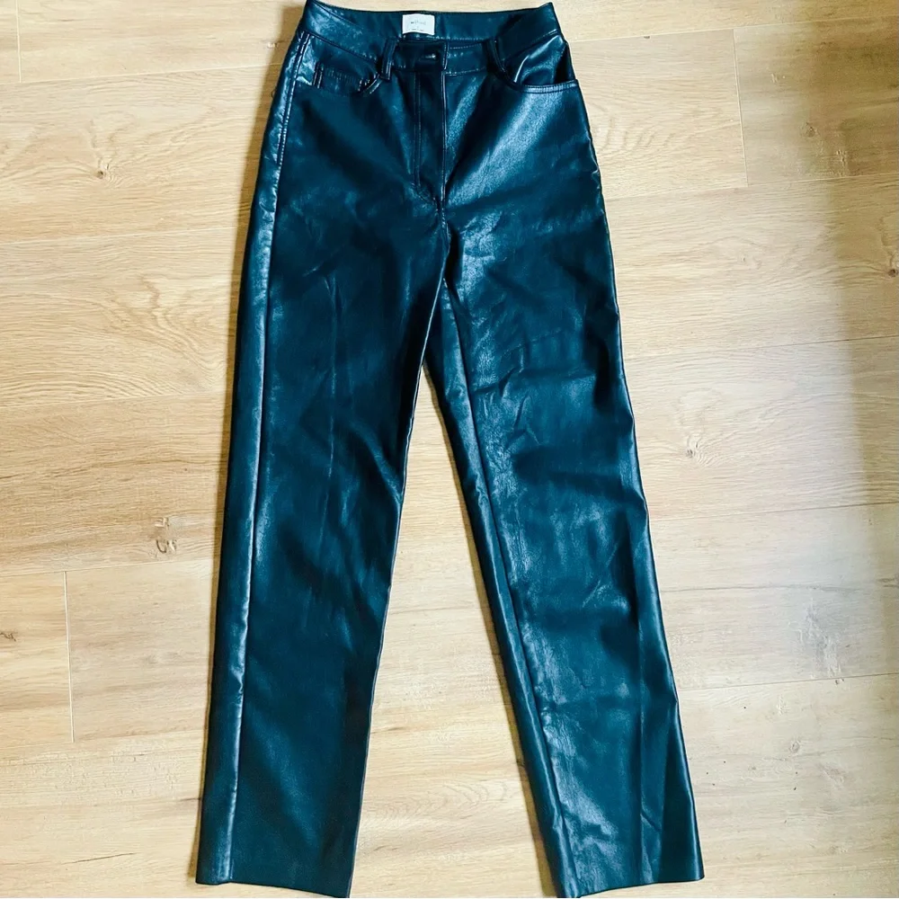 Wilfred Faux Leather Pants Women Size 0 Black Straight Leg Aritzia - Picture 1 of 10
